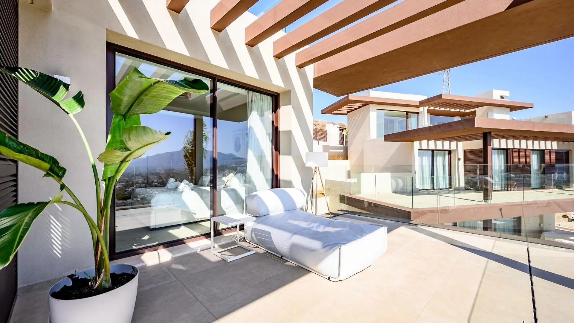 Dobo Marbella Bermeja Villa Estepona Spain